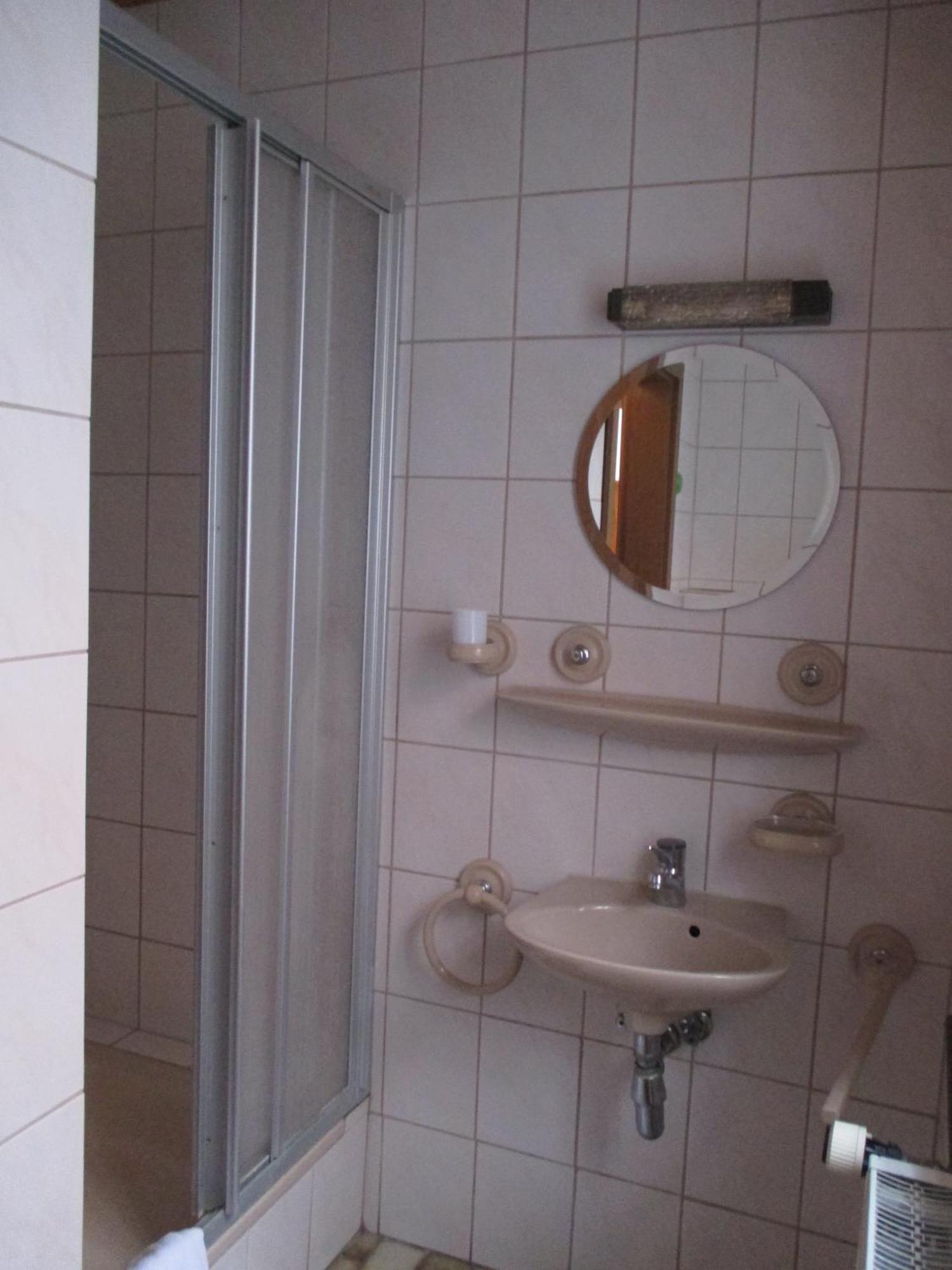 Weingut Und Gaestehaus Vongerichten Oberhausen  Esterno foto